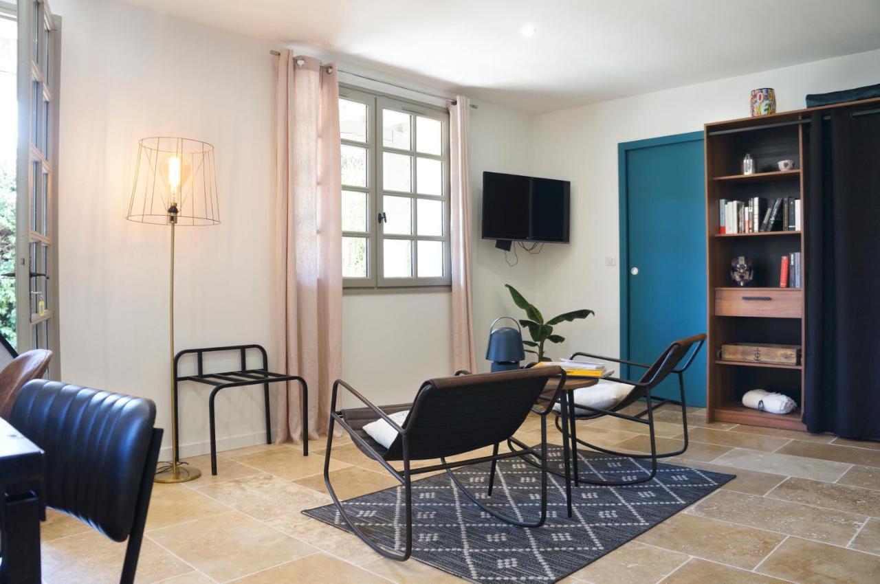 La Suite Du Mas Lauseta - Clim Et Park Aigues-Mortes Extérieur photo